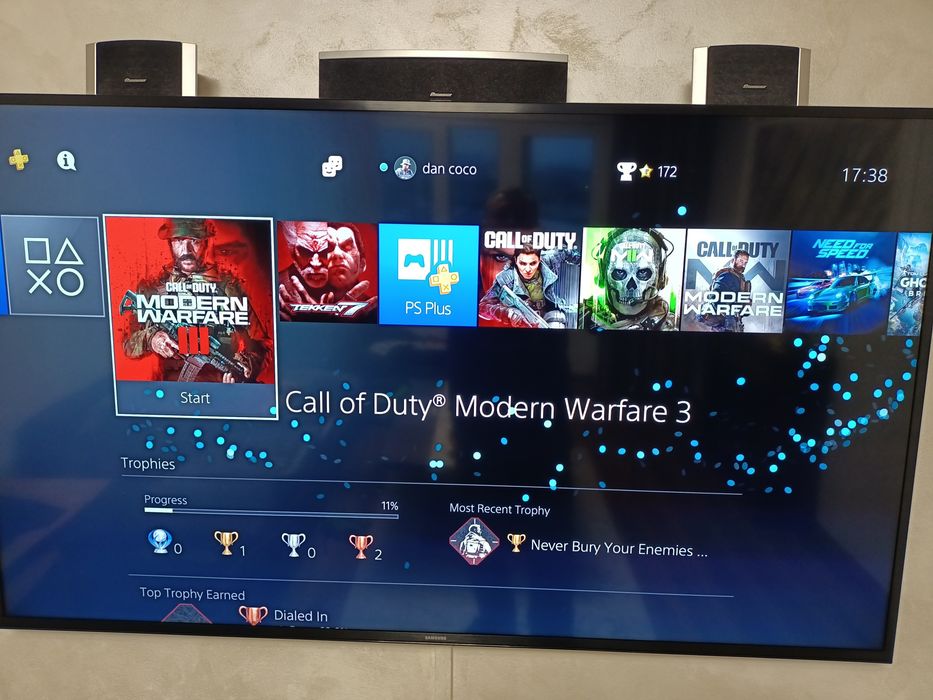Consolă PS 4 Pro
