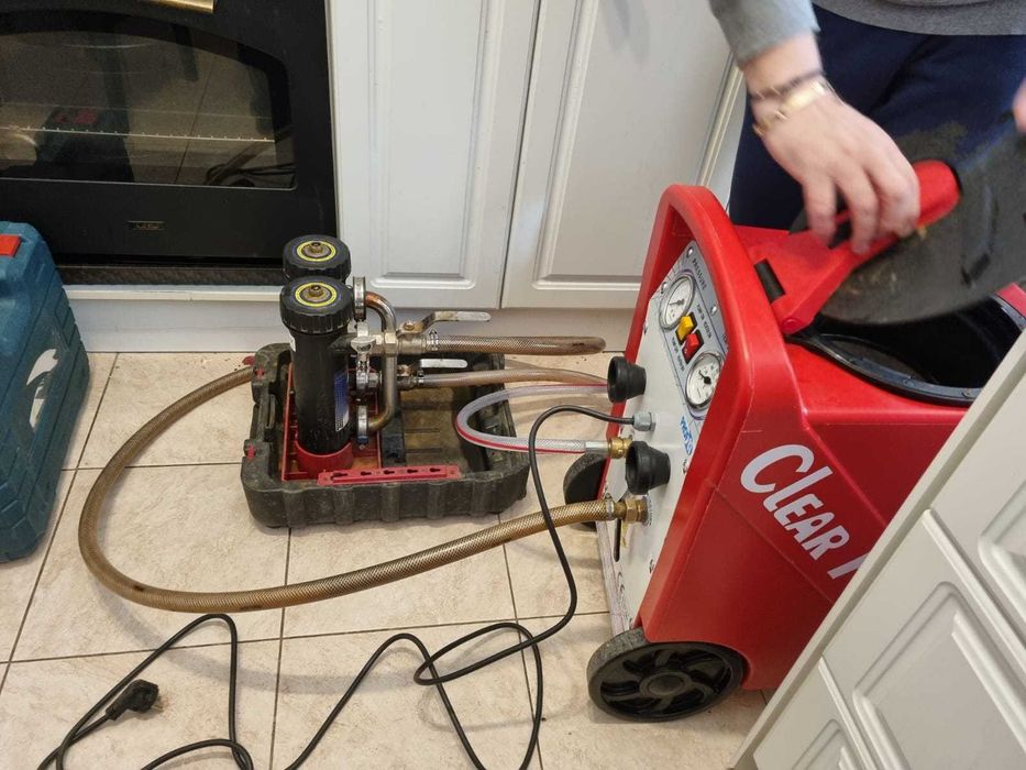 Spalare chimica instalatii termice cu calorifere otel, aluminiu, fonta