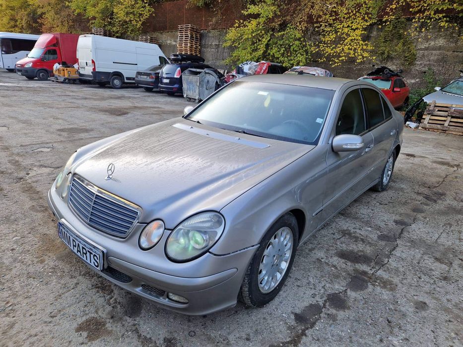Mercedes W211 E220CDI 150кс ръчка седан НА ЧАСТИ!