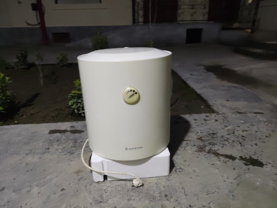 Ariston  ideal xolatda