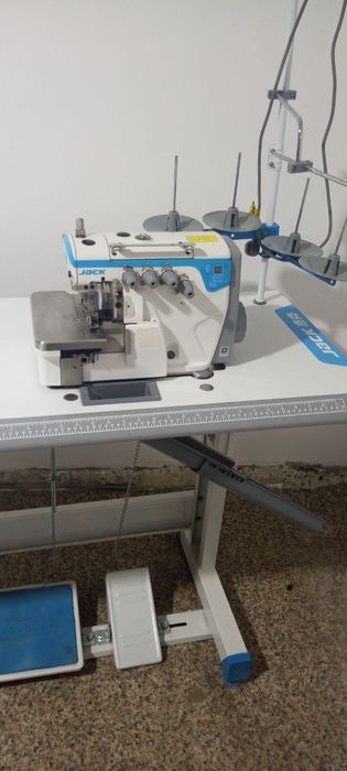 JACK tikuv mashinalari