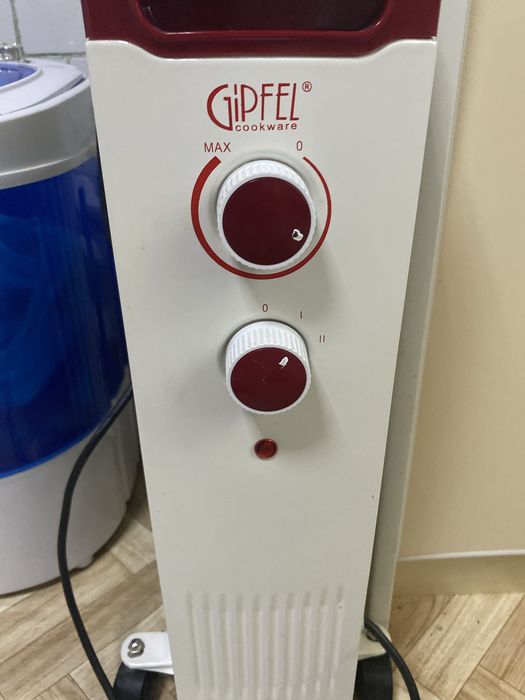 Продам маслянный радиатор Gipfel