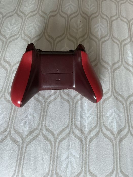 Maneta xbox one  rosie cu bluetooth