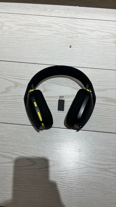 Logitech G435, чёрного цвета