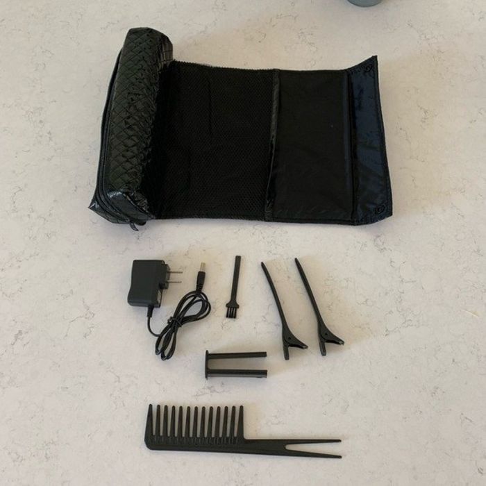 Машинка за премахване на цъфтящи краища на косата U m a t e / Напрежен