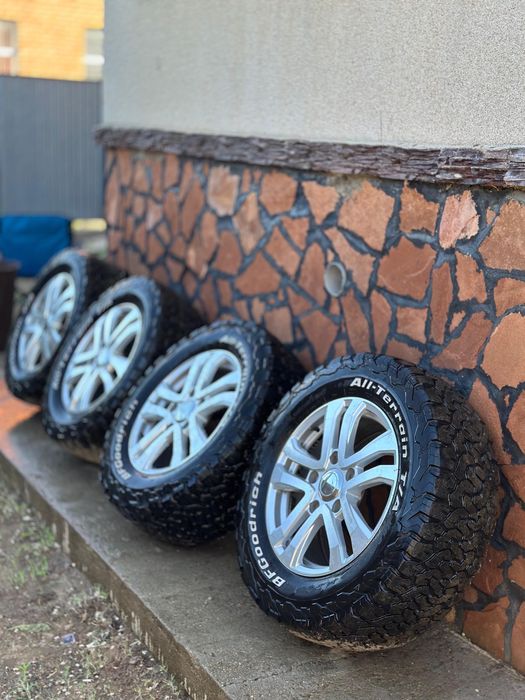 Продам шины диски