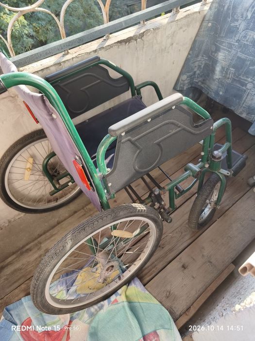 Продам Инвалидную коляску