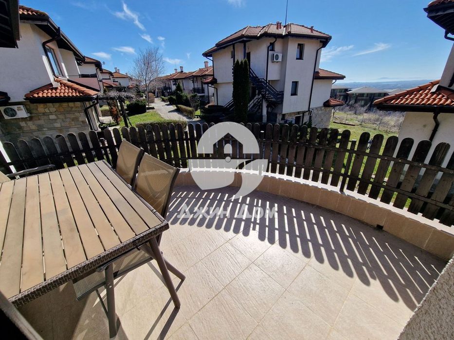 Продава се Тристаен апартамент в с. Кошарица, Област Бургас - 90 кв.м за 1045 €/кв.м - Снимка #11