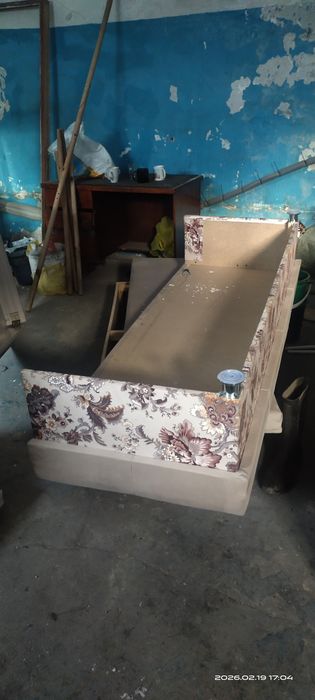 Такта диван срочно