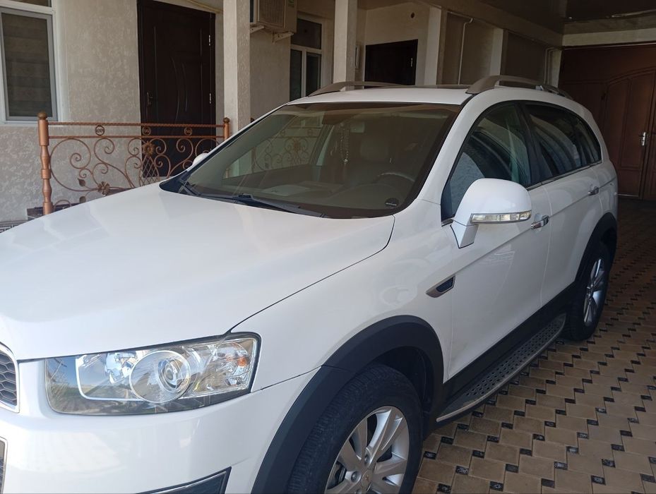 Chevrolet Captiva sirochni sotiladi
