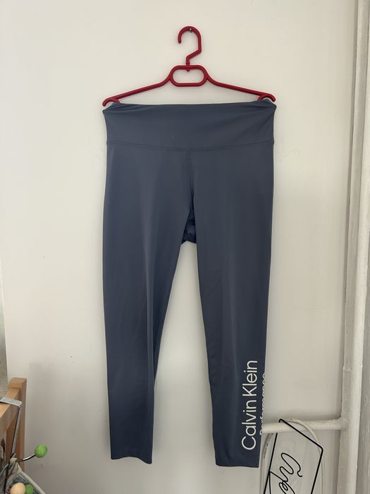 Клин Calvin Klein