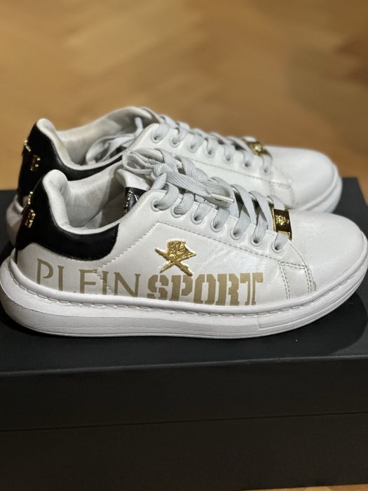 Оригинални обувки Nike, Plein sport, Liu jo, Steve Madden и др.