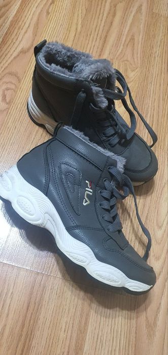 Ботинки зимние утеплённые 36