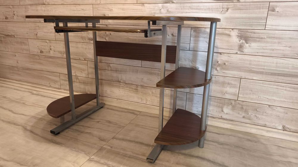 Офис/Ученическо бюро