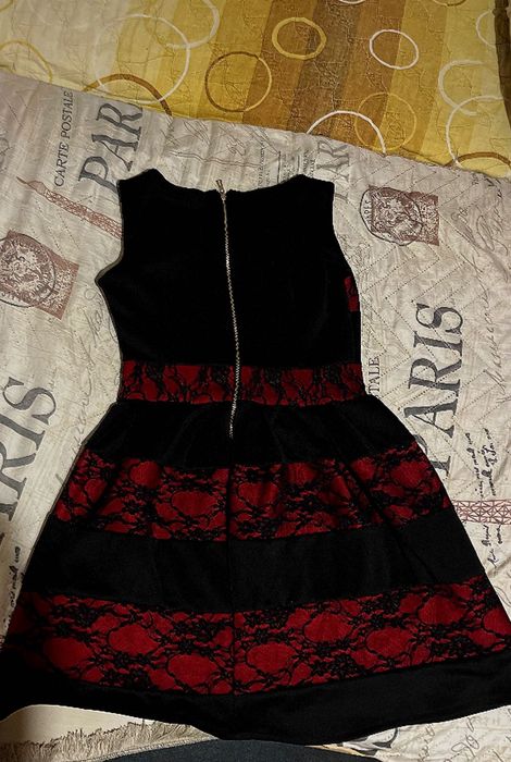 Стилни рокли,вижте долу в описанието!