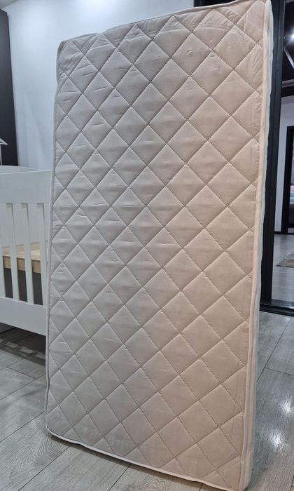 Set pătuț din lemn