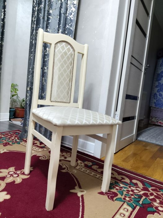 Стол 10х стульями