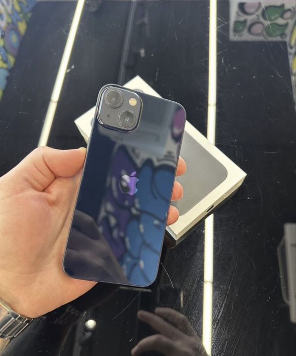 iPhone 13 128GB с гарантией