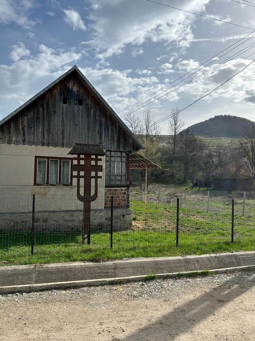 Vand casa in sat Bociu