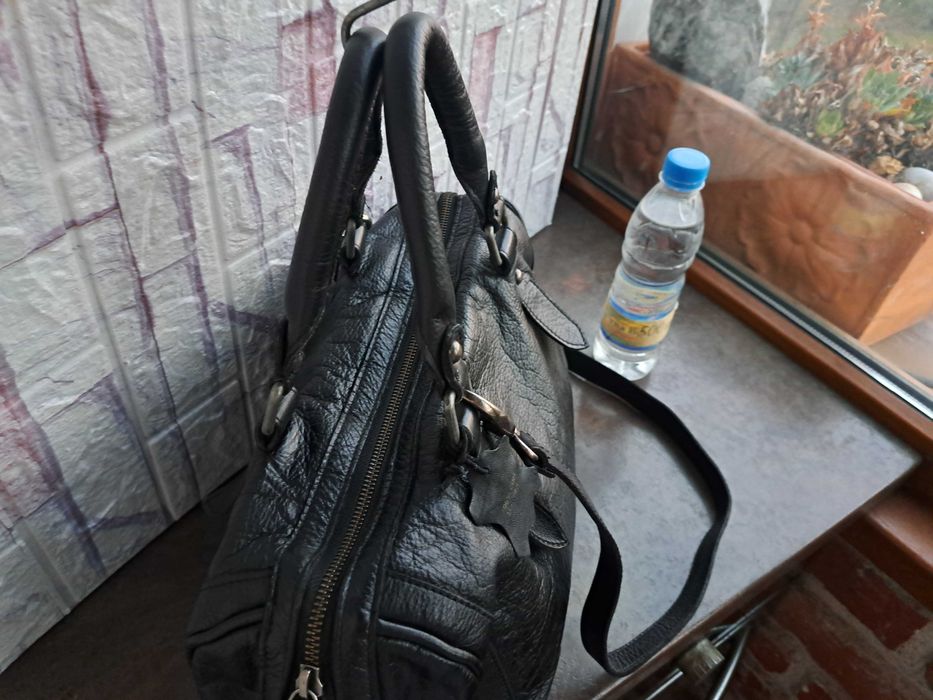 дамска чанта,черна кожена торба-естествена кожа NAF-NAF