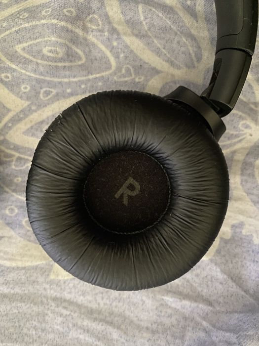 JBL слушалки добро състояние