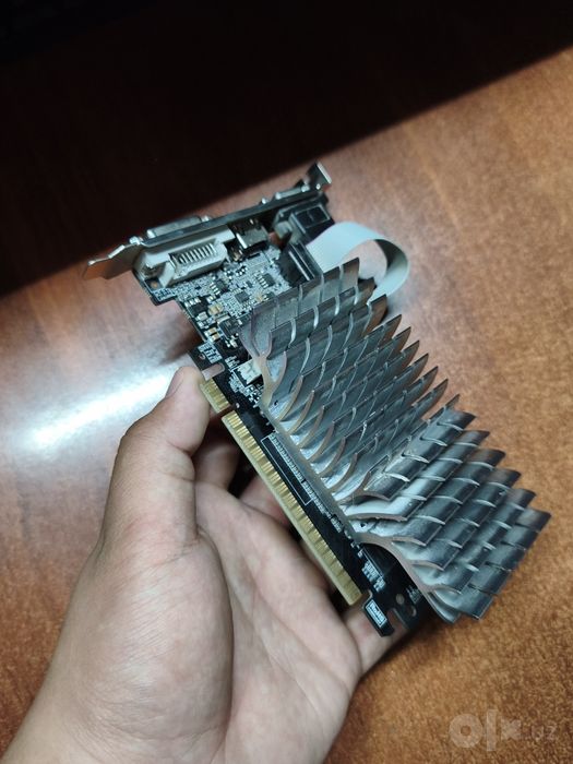 nvidia g210 1gb video karta