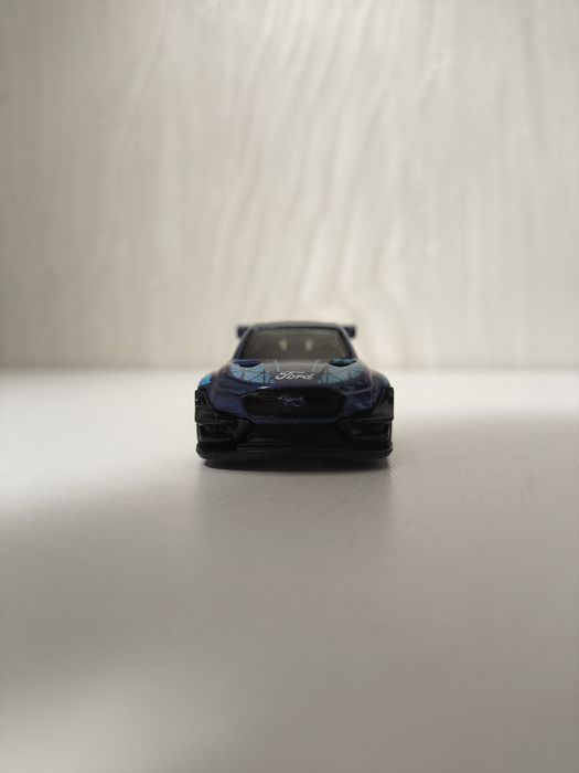 Обменяю тх,с кастомом.