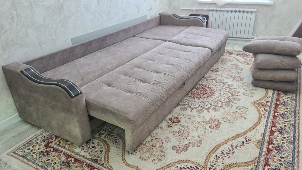 Диван раскладной.