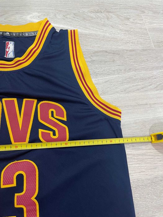 Maiou NBA Cleveland Cavaliers LeBron James 23 Adidas M original