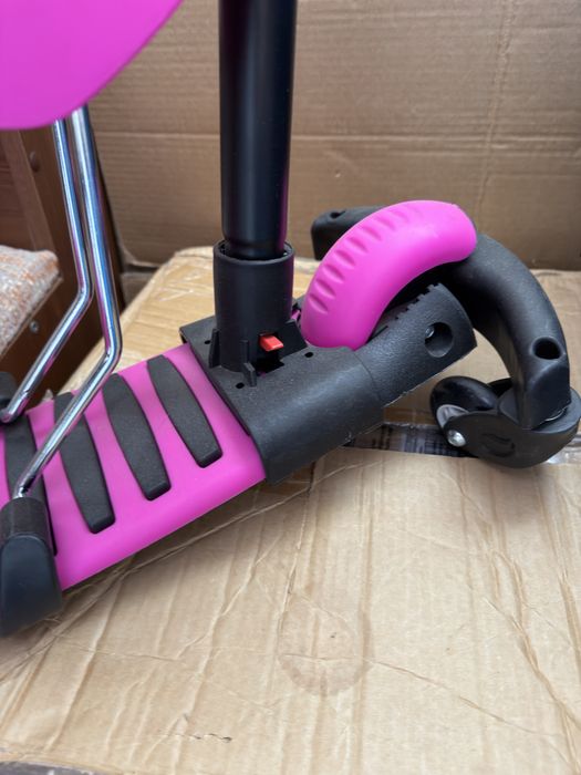 Детский самокат 2 в 1 с сидушкой