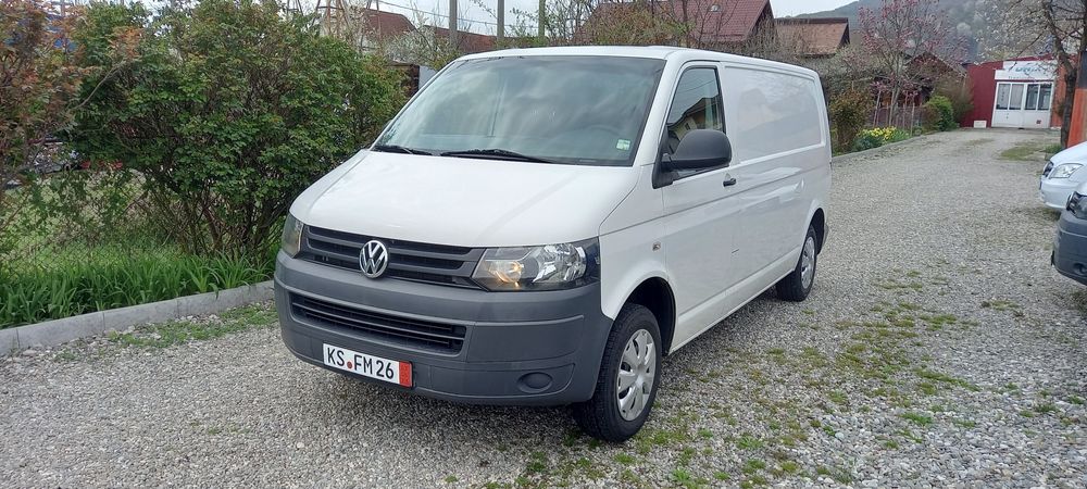 Interior Volkswagen Transporter T5 , macarale electrice, volan, bord