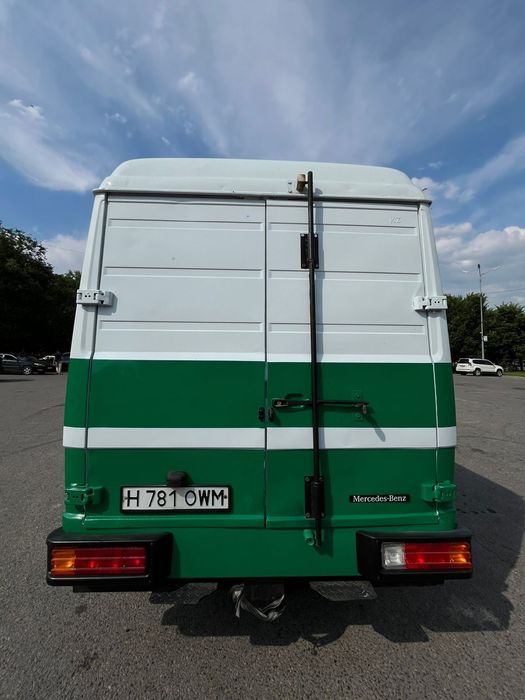 Продаю мерседес 709