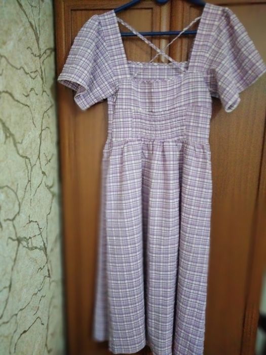 Продам платье новое