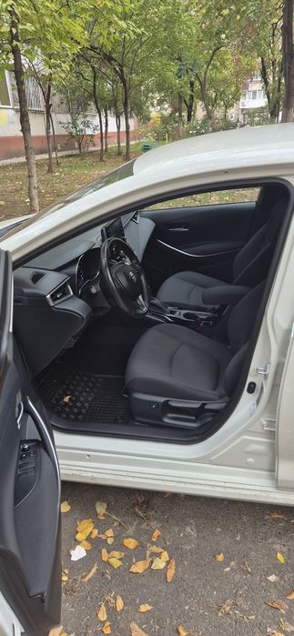 Toyota Corolla Sedan 1.8 Hybrid 2021