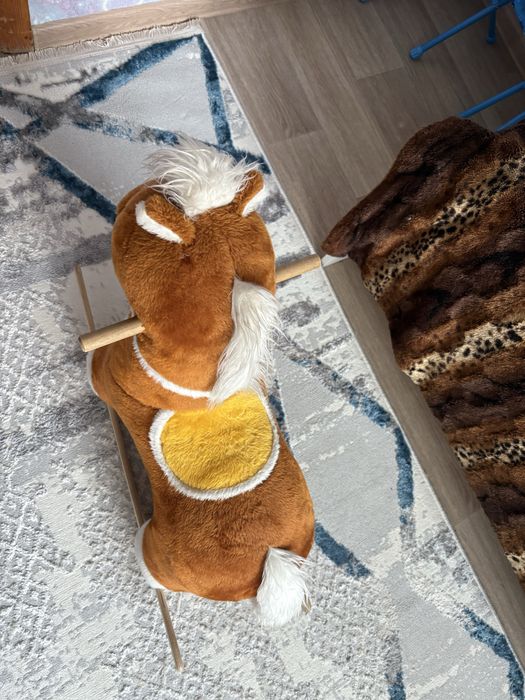 Лошадка качалка продам