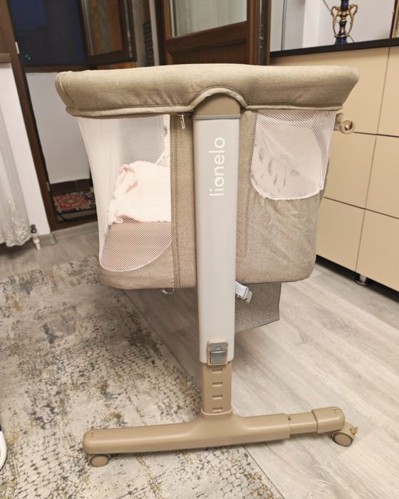 Vând patut co-sleeper Lionelo