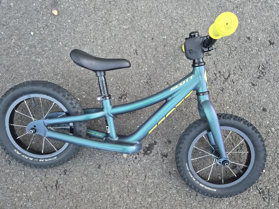 Bicicletă de echilibru copii SCOTT Walker RC 12" – stare excelentă