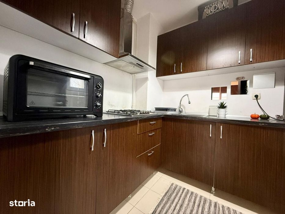 COSMOPOLIS - Apartament cu 2 camere tip studio, mobilat si utilat.
