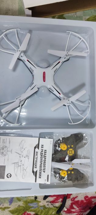 Квадрокоптер MOBICARO