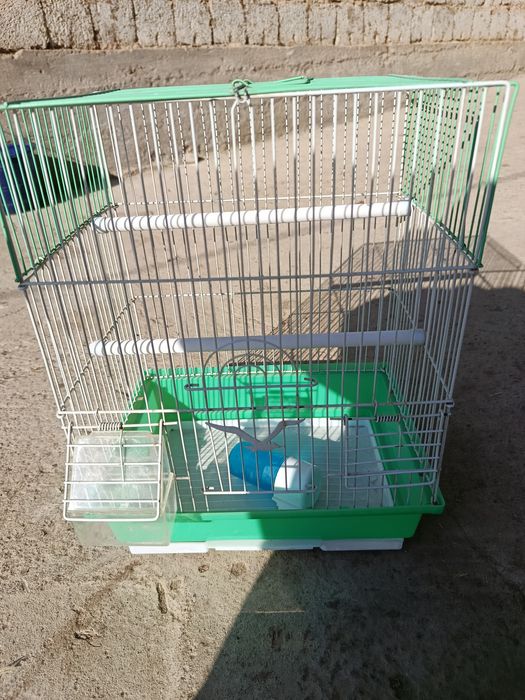 Клетка для попугаи