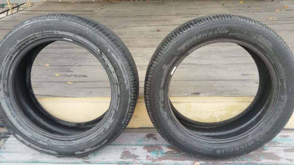 Продам шины 235/55/19 и 245/55/19