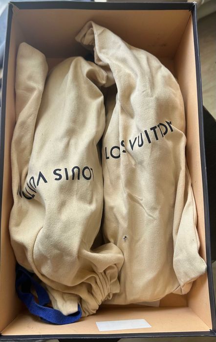 Продам кроссовки Louis Vuitton. Срочно