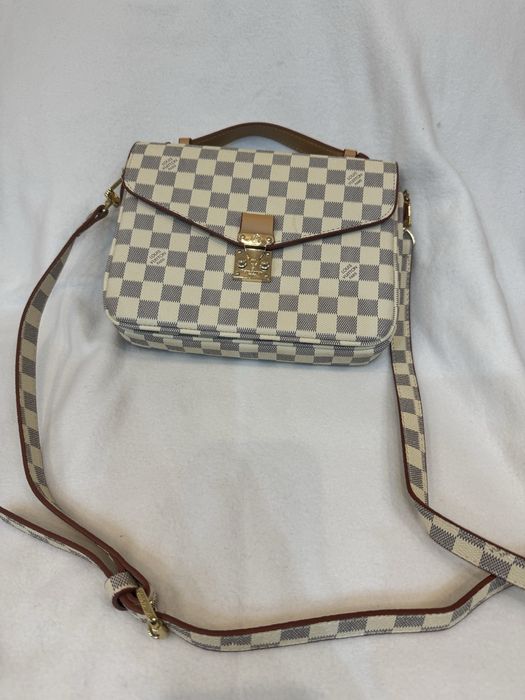 Geanta Louis Vuitton