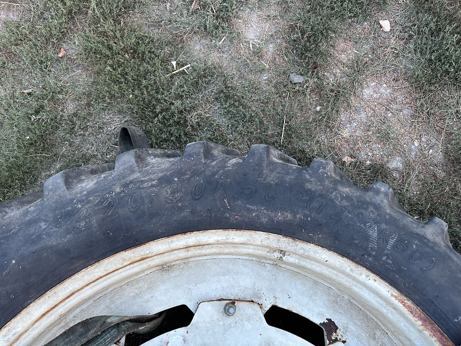 Теснопроходни гуми с джанти Alliance 350 (320/90 R50 / 12.4 R50)