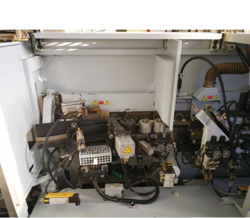 Кантираща 2008г. с предфрезоване и постформинг, в топ състояние