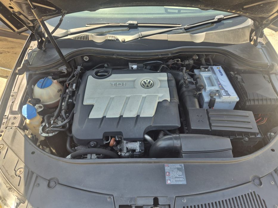 Dezmembrez dezmembrari vw passat b6 2.0 TDI CBAB