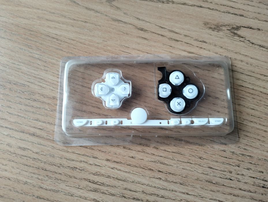 Продам набор кнопок для  PSP 2000