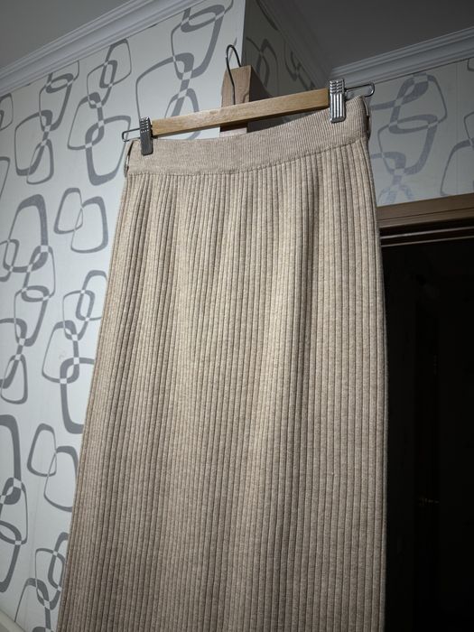 Новая бежевая юбка!