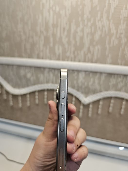 Apple 16 pro  256 gb
