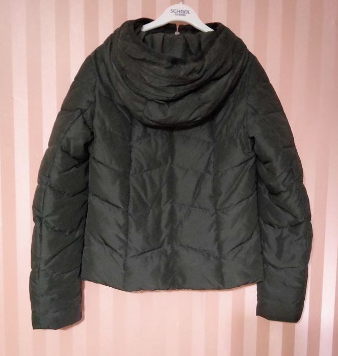 Продам куртку демисезонную